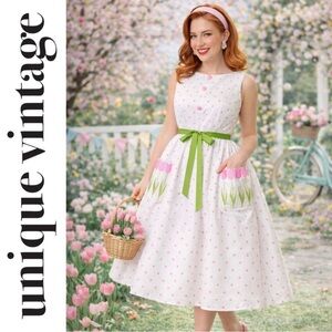 Unique Vintage Smak Parlour Pink Pin Dot Tulip Sleeveless Swing Dress, 1x, NWT!